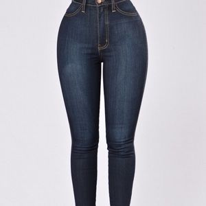 Classic high waisted skinny jeans